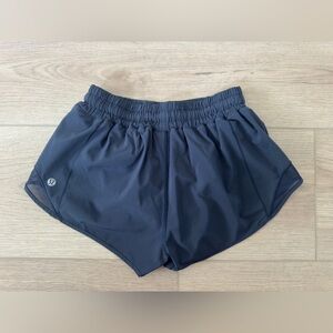 Lululemon Athletica Black Athletic Shorts Moisture-Wicking Performance 💙🤍